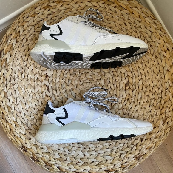 Adidas - Picture 2 of 5